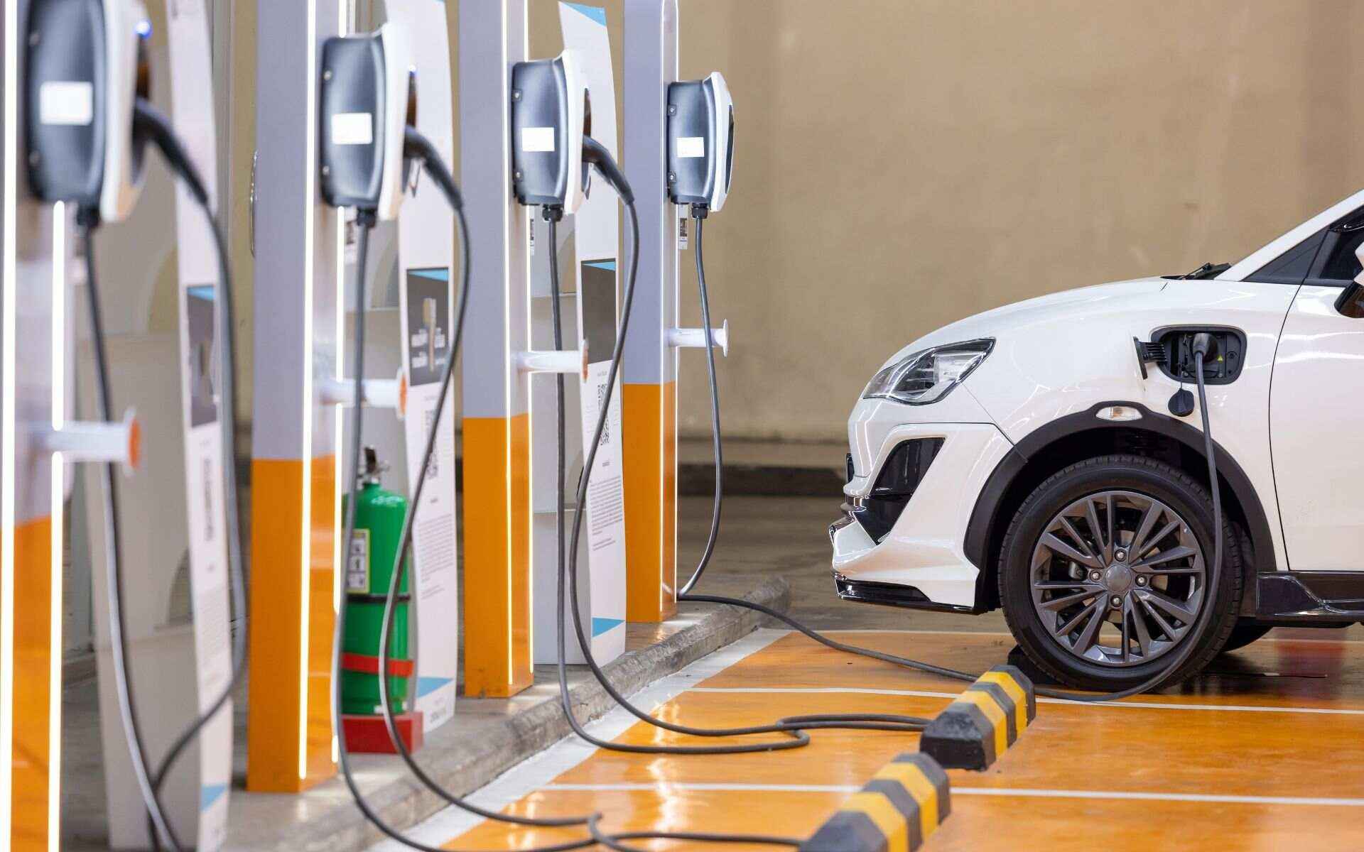 Commercial Level 2 EV charger Elite Electric Utah — Murray, UT — Elite Electric